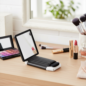 Specchio per il trucco pieghevole con pennello - Product Image 3