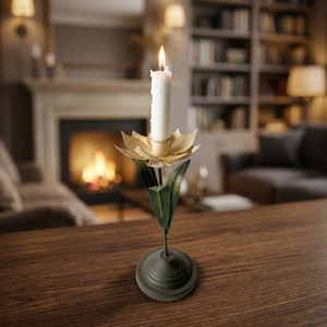 Candelero con Forma de Flor y Hojas Verdes, Decoración para el Hogar, Candelero de Metal Duradero - Product Image 2