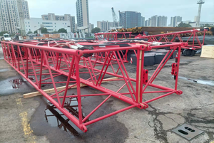Grúa sobre Orugas STB300T5-8 Fácil <span class=keywords><strong>de</strong></span> Operar y <span class=keywords><strong>de</strong></span> Bajo Costo, Adecuada para la Instalación <span class=keywords><strong>de</strong></span> Infraestructuras Municipales - Product Image 5