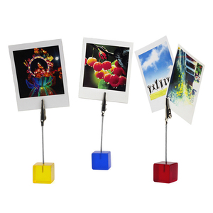 Giảm Giá Hấp Dẫn Kẹp Kim Loại Hình Khối Bằng Nhựa Resin Để Bàn Văn Phòng Nhẹ Giá Đỡ Thẻ Kẹp Ghi Nhớ Hình Khối Lập Phương - Product Image 3