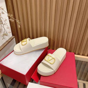 2025 Design Women's Casual <b>Slippers</b> Tops <b>Open</b> <b>Toe</b> Flat Bottom Anti-Slip Retro Lightweight Waterproof Breathable Genuine Fashion - Product Image 2