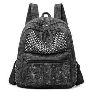 Mochila Deportiva LED con Control por Aplicación a Todo Color, Pantalla LED Dinámica Promocional, Mochila 3D, Mochila LED Inteligente - Product Image 6