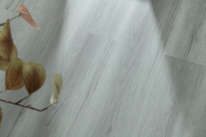 Planches de revêtement de sol en vinyle SPC de luxe - Imperméables, résistantes à l'usure, adaptées aux salons et aux cuisines - Product Image 4
