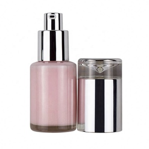 Base de Maquillaje facial con acabado mate, brillo de humedad instantáneo - Product Image 2