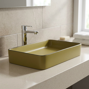 WC monobloc coloré en céramique, suite de salle de bain allongée avec réservoir encastré à siphon, équipement sanitaire moderne - Product Image 6