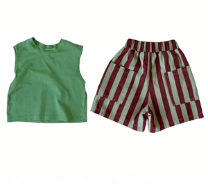 Set di Abbigliamento Estivo Casual di Alta Qualità per Bambini e <span class=keywords><strong>Bambine</strong></span>, Maglietta Tinta Unita e Pantaloncini a Righe con Logo, Outfit Personalizzato in Cotone - Product Image 2