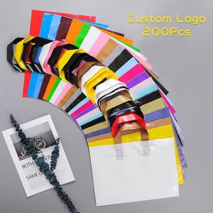 Bolsas de compras de plástico con logotipo personalizado al por mayor a granel, bolsas de regalo gruesas coloridas con asa, logotipo impreso en un color, ambos lados, 200 Uds. - Product Image 6