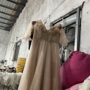 <span class=keywords><strong>Venta</strong></span> a granel <span class=keywords><strong>de</strong></span> fábrica, vestido <span class=keywords><strong>de</strong></span> <span class=keywords><strong>fiesta</strong></span> elegante, sin mangas, <span class=keywords><strong>ropa</strong></span> <span class=keywords><strong>usada</strong></span> larga, vestido <span class=keywords><strong>de</strong></span> <span class=keywords><strong>fiesta</strong></span> <span class=keywords><strong>de</strong></span> noche usado para mujer, <span class=keywords><strong>ropa</strong></span> <span class=keywords><strong>de</strong></span> segunda mano - Product Image 3