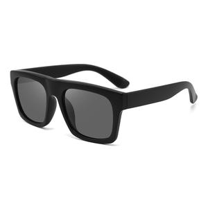 Gafas de Sol Cuadradas Extra Grandes Estilo Europeo, Montura Negra de PC, Protección UV400, Unisex, para Pesca, Viajes, Conducción, Moda - Product Image 4