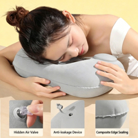 Coffret Cadeau Luxe 3-en-1 Relaxant avec Mug, Haut-parleur pour le Sommeil, Oreiller de Cou – Logo Personnalisé, Cadeau d'Affaires, Clients Corporatifs, Souvenirs de Vacances