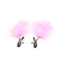Peluche érotique Jouets pour seins Flirter Appareils féminins Pinces à seins Plumes colorées Couples Produits pour adultes