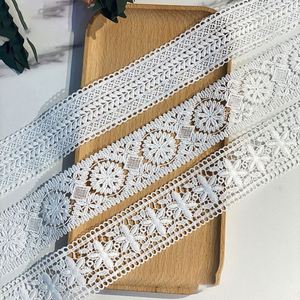 Encaje Lolita de Poliéster Bordado Personalizado, Calado Bilateral, Soluble en Agua, para Escote - Product Image 4