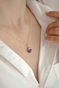 Conjunto de Joyería de Amatista Natural con Baño de Oro de 18k, Collar y Anillo con Piedra en Bruto, Gema Curativa de Piedra Natal - Product Image 3