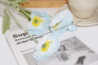 Vente en gros de fleurs de coquelicot bleu clair de haute qualité artificielles avec tiges pour la décoration extérieure du salon de mariage
