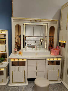 Ensemble de Mobilier de Chambre Royal de Luxe Moderne Laqué Blanc Élégant King Size avec Tête de Lit Miroir à Éclairage LED - Product Image 4