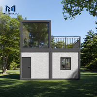 Villa préfabriquée de luxe à deux étages en panneaux sandwich d'acier modulaire avec terrasse sur le toit, design moderne