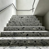 Dalles de pierre artificielle en résine polyester, agglomérat de pierres mélangées, dalles polies découpables pour marches d'escalier et rebords de fenêtre