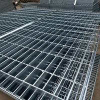 Grille en acier galvanisé à chaud, grille en barres soudées pour couvercle de tranchée, passerelle industrielle, plateforme