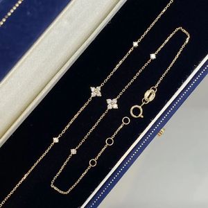 Pulsera Xinfly de Oro de 18k con Diamante Natural de 0.2ct, Diseño Encantador de Trébol de Cuatro Hojas para Regalo o Fiesta - Product Image 1