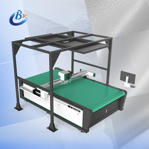 Tự động <span class=keywords><strong>CNC</strong></span> thẳng cắt cho <span class=keywords><strong>PVC</strong></span> tổng hợp PU da chính hãng sản xuất máy móc với lỗ đấm chức năng - Product Image 1