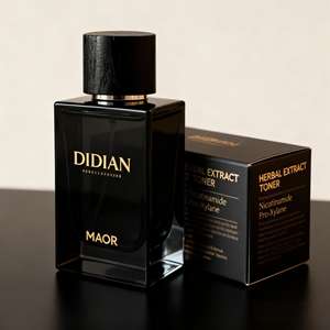 Envase de Perfume Personalizado de Fábrica, Botella de Vidrio Rectangular Transparente de 30ml 50ml 100ml con Pulverizador y Tapa de Madera - Product Image 3