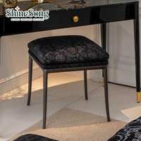 Tabouret de maquillage de designer en alliage d'aluminium, chaise de coiffeuse haut de gamme, chaise de maquillage de luxe légère avec cadre en aluminium