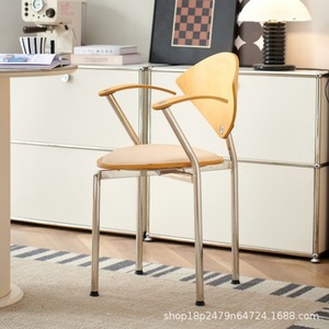 Chaise de salle à manger en bois massif, dossier rembourré, design Bauhaus, pour salle à manger, usage adulte, couleur bois naturel - Product Image 2