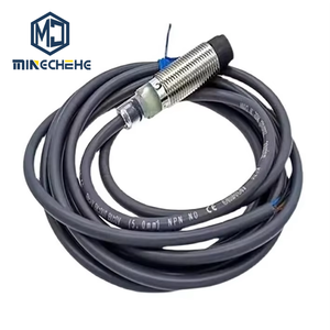 Capteur de proximité blindé M18 E2B-M18KS05-WZ-C1 E2B-M18KS05-WZ-B1, capteur inductif, câble de 2 m - Product Image 1