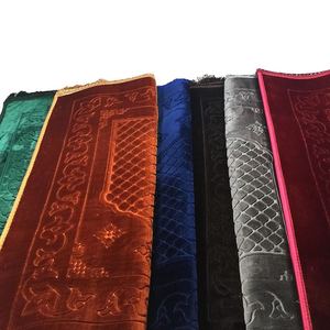 Alfombra de Oración Raschel de Alta Calidad, Antideslizante, Doble Capa Acolchada, Tapete de Oración Islámico - Product Image 6