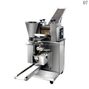 Machine automatique <span class=keywords><strong>de</strong></span> fabrication <span class=keywords><strong>de</strong></span> samosas miniatures <span class=keywords><strong>de</strong></span> grande taille 15 cm 16 cm, prix d'usine, machine à raviolis, à dumplings, à empanadas, à rouleaux <span class=keywords><strong>de</strong></span> <span class=keywords><strong>printemps</strong></span> en vente - Product Image 6