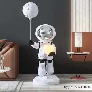Scultura Moderna Grande in Metallo di Astronauta con Doppio Vassoio, Statua Decorativa per Casa e Soggiorno, <span class=keywords><strong>Arredamento</strong></span> Cinese Nuovo 2025 - Product Image 4