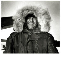 Nouvelle Parka Longue 2026 lb Coupe-Vent Imperméable avec Capuche en Véritable Fourrure de Raton Laveur Amovible pour Temps Neigeux en Extérieur Taille M