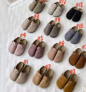 Sandalias <span class=keywords><strong>Birkenstock</strong></span> de Corcho para Hombre y Mujer, Estilo <span class=keywords><strong>Zuecos</strong></span> y Mules, con Exterior de Cuero Plano - Product Image 3