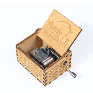 Özelleştirilebilir Lüks Retro Mini Çevre Dostu El Yapımı MDF Müzik Kutusu Ev Dekorasyonu Doğum Günü Hediyeleri - Product Image 1