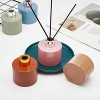 Bouteilles diffuseurs d'arômes haut de gamme sans flamme en verre sodocalcique, personnalisables pour la vente en gros transfrontalière, pour la décoration intérieure/extérieure d'hôtels, options DIY