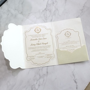 Veste personnalisée en velours à trois poches pliantes en feuille d'or pour cartes d'invitation de mariage <span class=keywords><strong>Champagne</strong></span> Beige - Product Image 2
