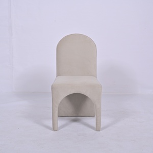 Silla de Comedor Moderna Tapizada en Crema con Diseño de Patas Arqueadas, Silla de Comedor de Lujo para el Hogar, Restaurante o Eventos - Product Image 2