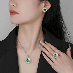 Conjunto de Joyas Vintage de Moda con Colgante de <span class=keywords><strong>Esmeralda</strong></span>, Aretes, Collar y Anillo, Anillo de Lujo para Mujer con Cristal de Circonio, Regalo Estético - Product Image 2
