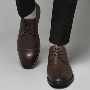 Zapatos informales de verano para hombre, de cuero hueco, con punta redonda, transpirables, cómodos, con cordones, suela de goma antideslizante - Product Image 4