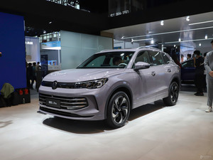 สำหรับ <span class=keywords><strong>Volkswagen</strong></span> Tiguan L: ตัวเลือกที่เหมาะสำหรับผู้ที่กำลังมองหาพลังสไตล์และความสะดวกสบาย - Product Image 4