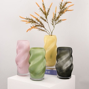 Estilo moderno Medieval Estilo <span class=keywords><strong>Fenton</strong></span> Mesa Decoración del hogar Botón creativo Patrón Jarrón de vidrio vertical Color caramelo de gama alta - Product Image 5