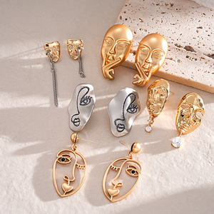 Pendientes Colgantes con Diseño de Máscara Abstracta, de Aleación y Cristal, Joyería de Destaque, Estilo Gótico Vanguardista, Regalo para Mujer, Decoración para Fiesta - Product Image 5