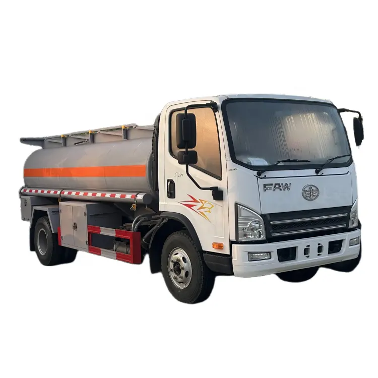 Mini Faw 4x2 6000 litre 8m3 yakıt tankeri yağ yakıt kamyonu satılık