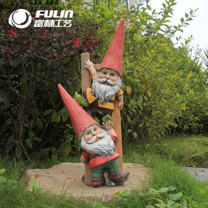 Sculpture de gnome en résine grandeur nature amusante, représentant deux nains elfes grimpant sur une échelle, figurine pour la décoration extérieure de jardin, cour, pelouse, parc, centre commercial - Product Image 2
