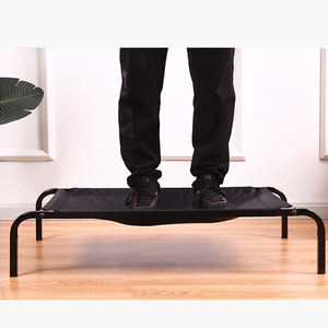 Original erhöhtes Hunde bett mit kühlendem Stoff Atmungsaktives, boden fertiges Haustier bett Feuchtigkeit beständiges Gelenken tlastungs gewebe für Haustiere - Product Image 5