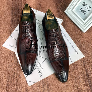 Zapatos de vestir a la moda, zapatos de cuero con punta en pico estilo inglés, zapatos formales con cordones para hombre, elegantes zapatos de peluquero - Product Image 4