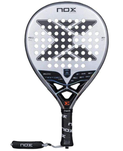 Raquette de <span class=keywords><strong>padel</strong></span> <span class=keywords><strong>NOX</strong></span> Luxury Series, design en forme de larme, aérodynamique, technologie de poignée personnalisée, carbone aluminisé 18K, noyau en EVA noir MLD. - Product Image 1