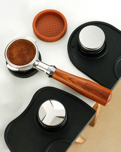 Porte-filtre à café expresso sans fond Barsetto en acier inoxydable 304 de 58 mm - Product Image 3