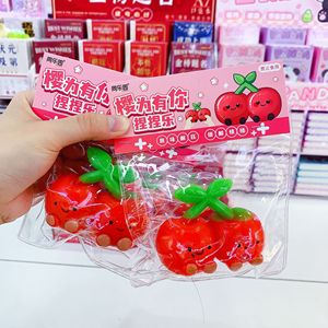 Juguete Antiestrés Creativo con Forma de Cereza para Apretar, Divertido Juguete Sensorial con Temática de Frutas para Niños, Alivio del Estrés y Juego Sensorial - Product Image 3