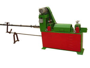 Machine à redresser et couper le fil de fer enroulé - Machine à dessiner les feuilles à quatre lignes pour la préparation des branches de sapin de Noël en PVC - Product Image 4